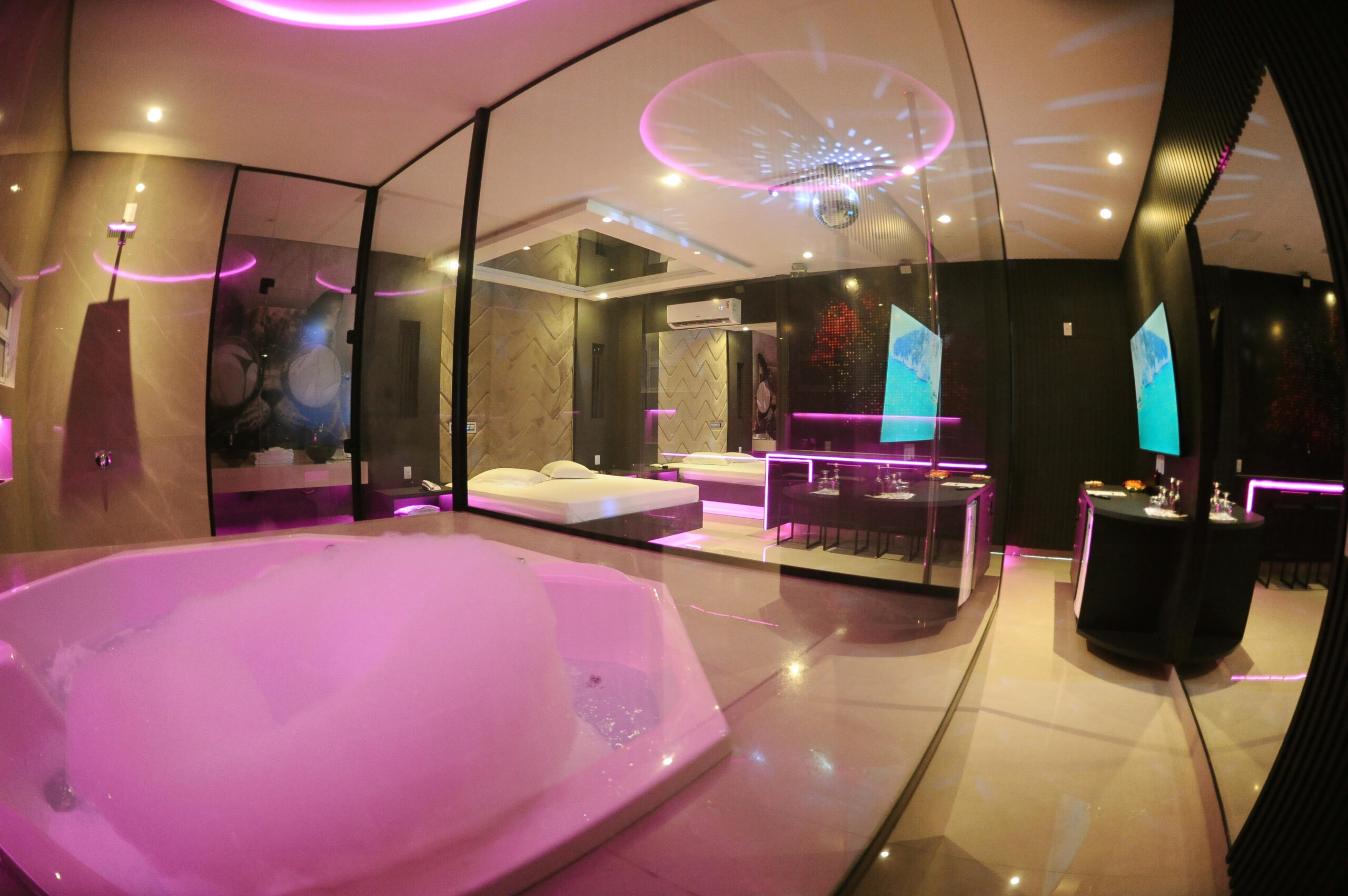 Gran Luxo Temática SPA - Quartzo Motel - Araranguá, Araranguá